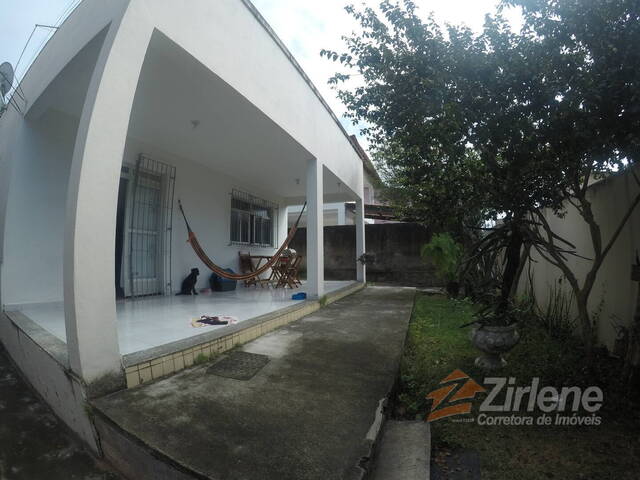 #930 - Casa para Venda em Guarapari - ES - 2